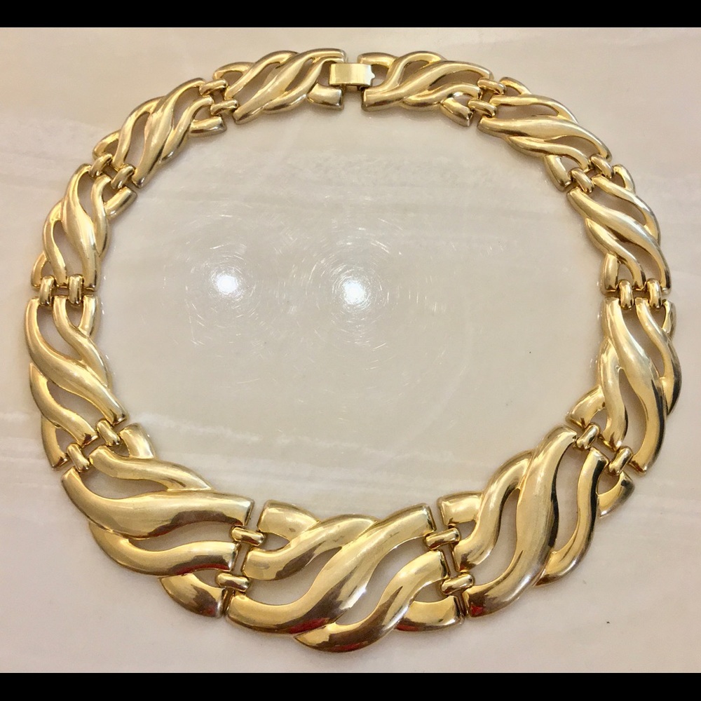 💛💛💛 Beautiful Choker Necklace - Picture 3 of 7